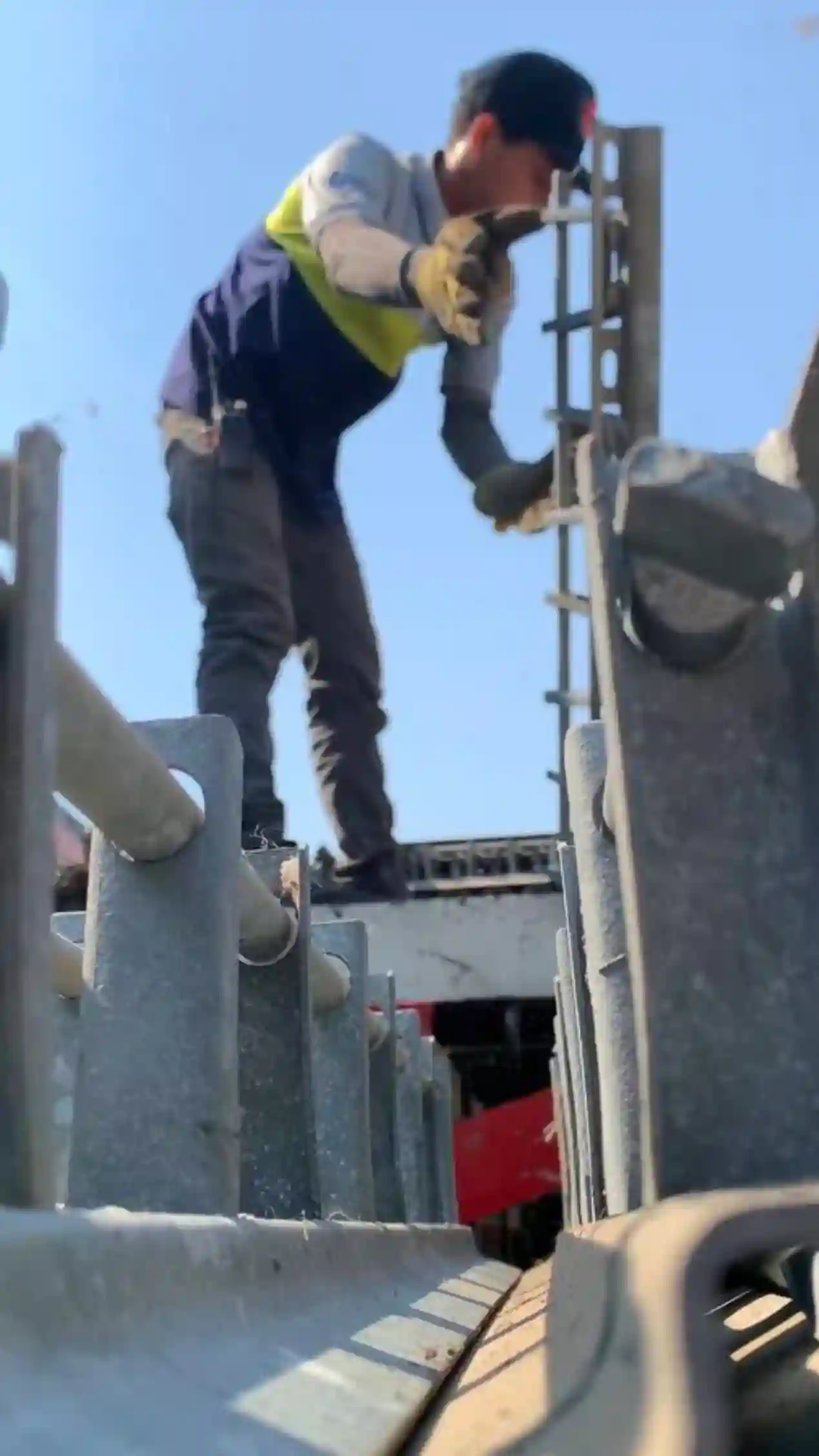 Asesor de ventas de materiales eléctricos g&l